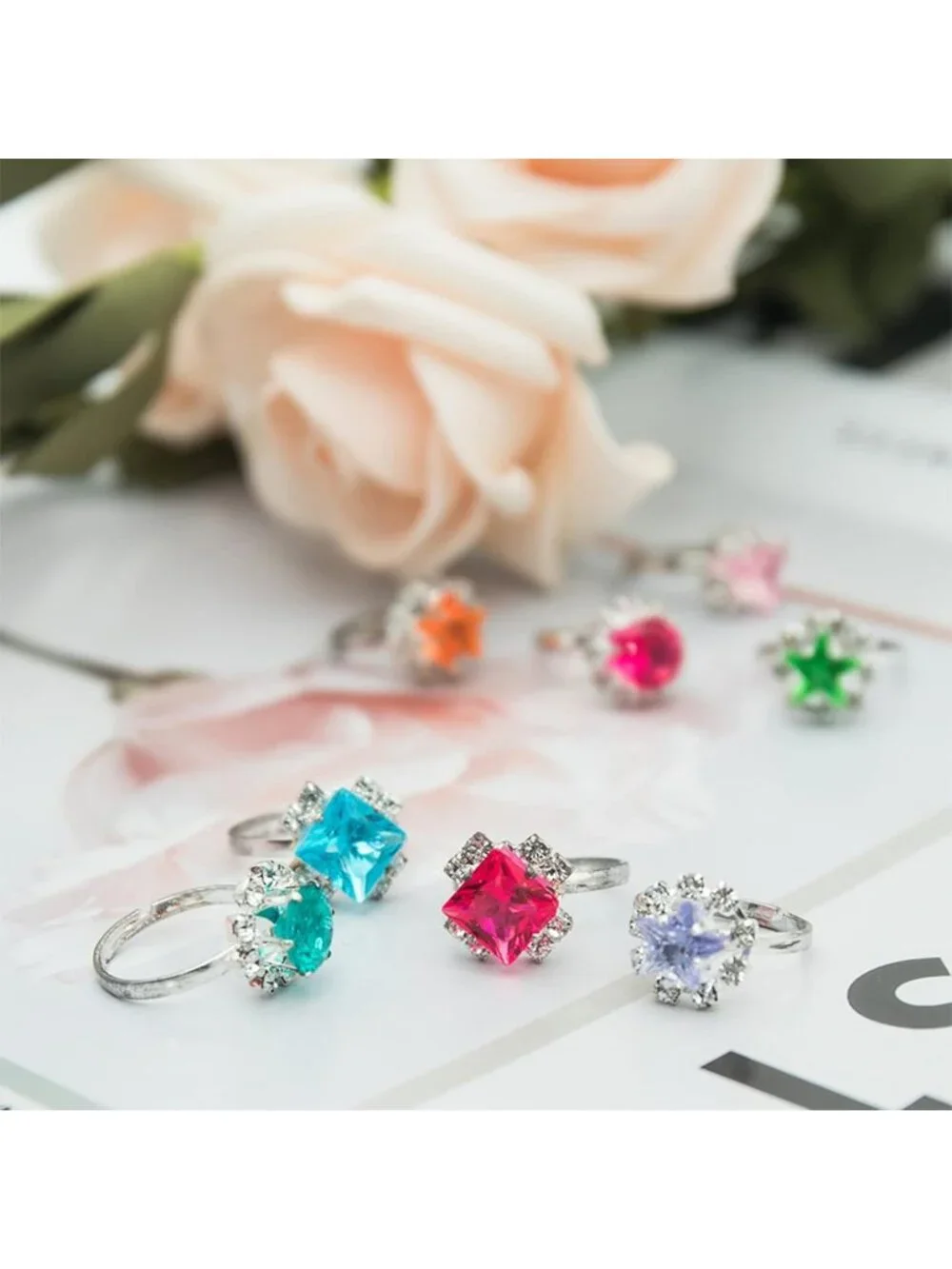 100 Cute Pretend Play Rings for Kids - Dress Up Jewelry Gift Set